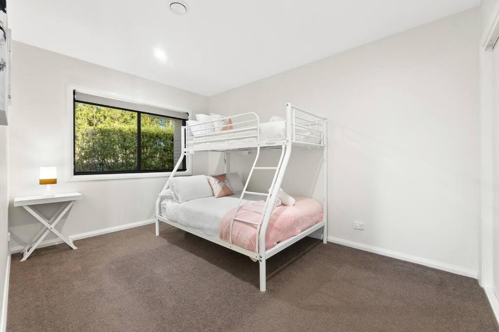 Modern Family Getaway Holiday home Batemans Bay